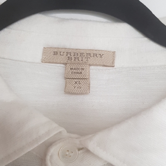 Authentic Burberry Polo - Picture 2 of 4